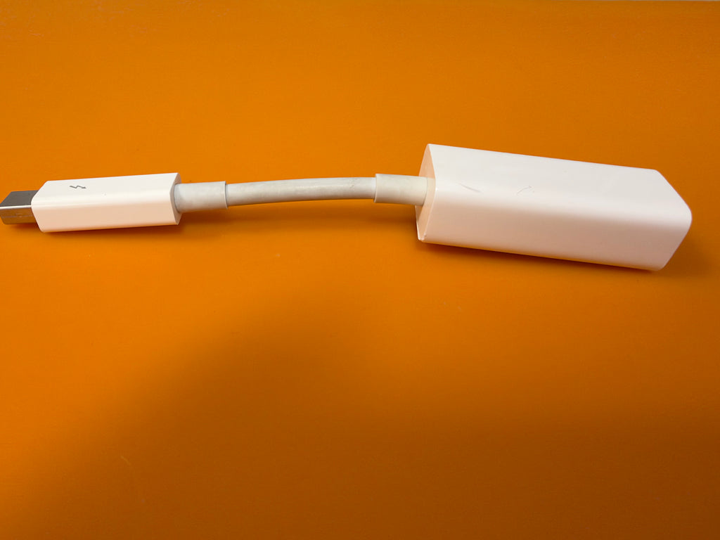 Begagnad Apple Thunderbolt to Gigabit Ethernet Adapter