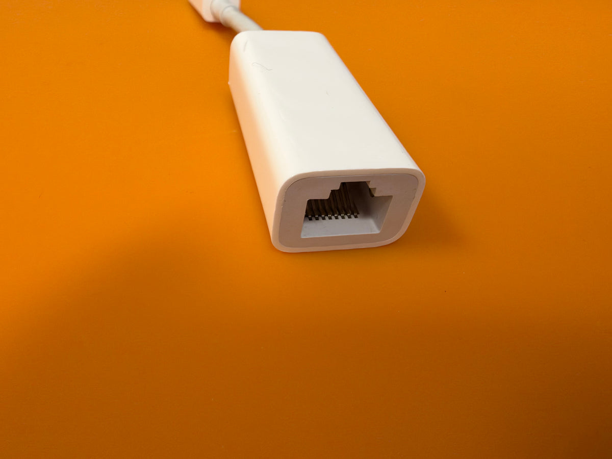 Begagnad Apple Thunderbolt to Gigabit Ethernet Adapter